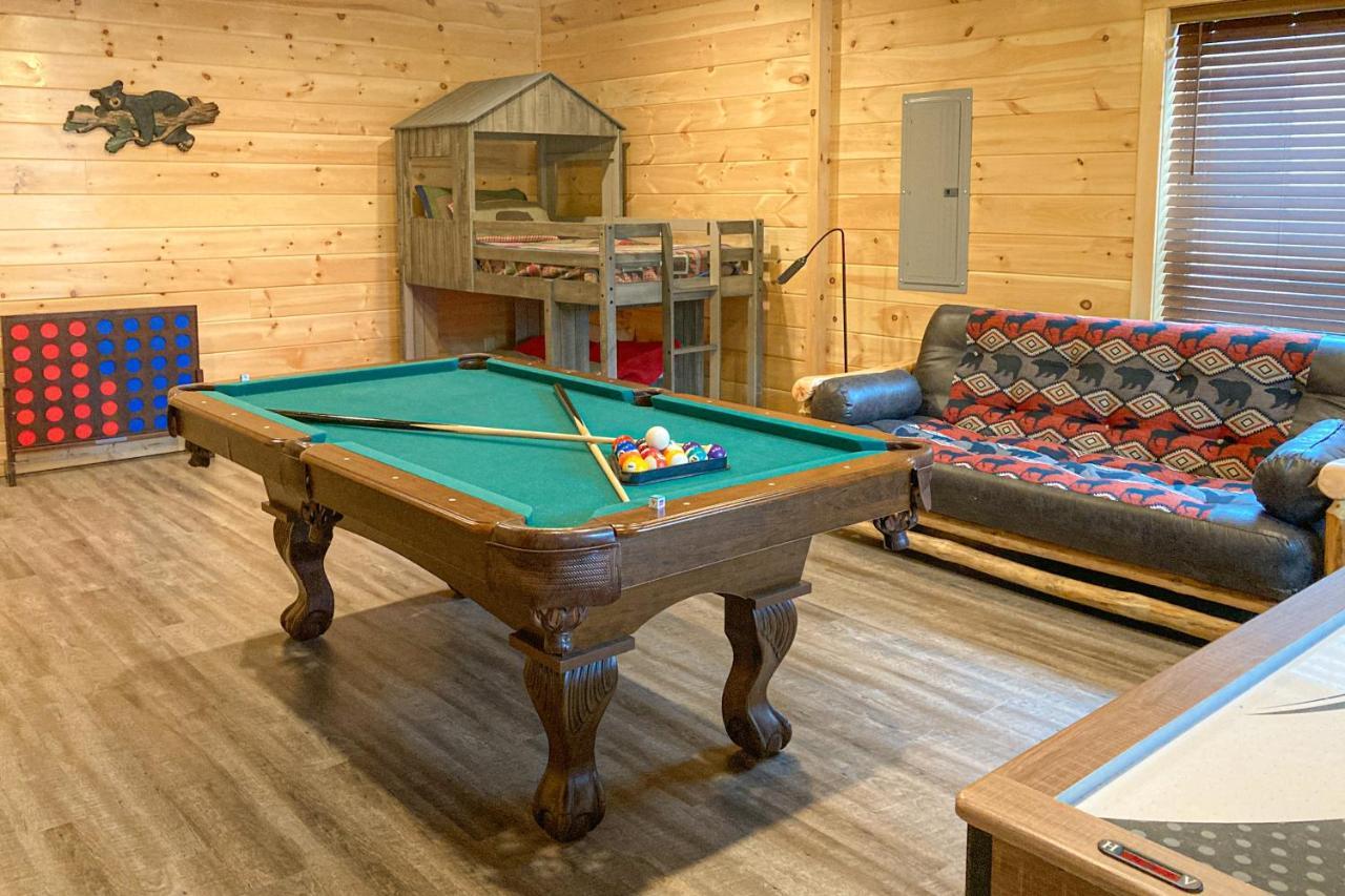 The Lazy Bear Villa Pigeon Forge Ngoại thất bức ảnh