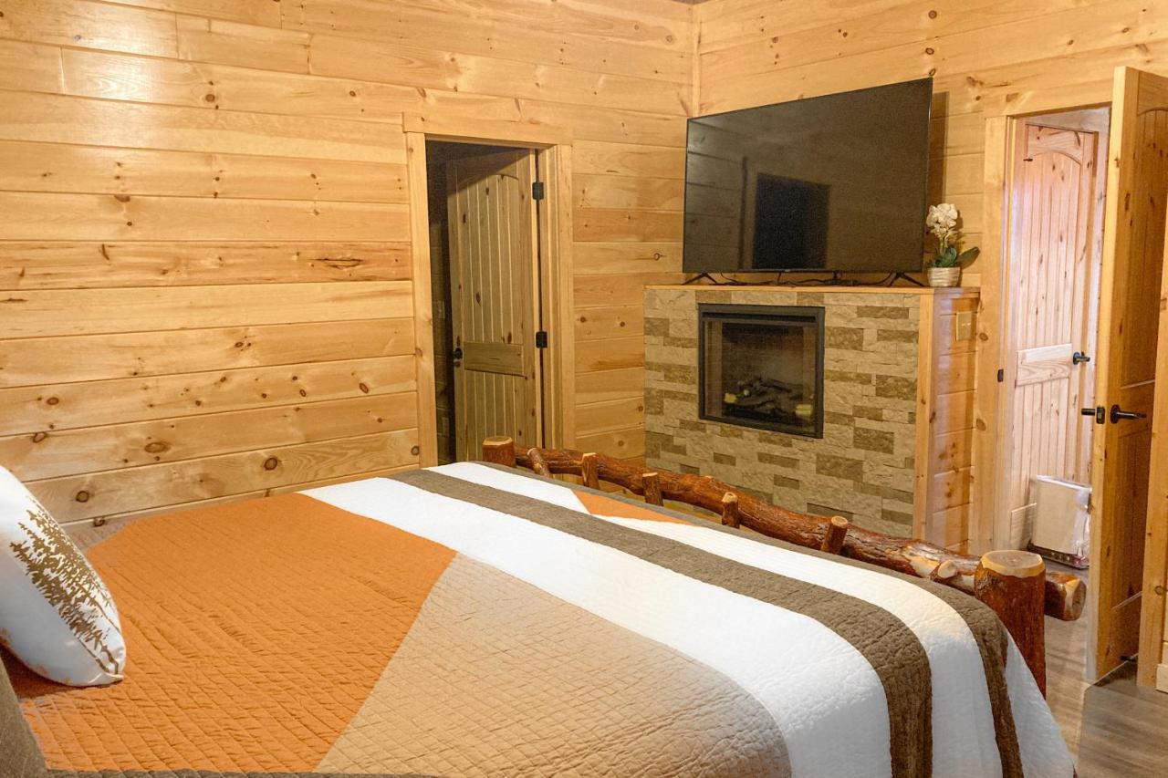 The Lazy Bear Villa Pigeon Forge Ngoại thất bức ảnh